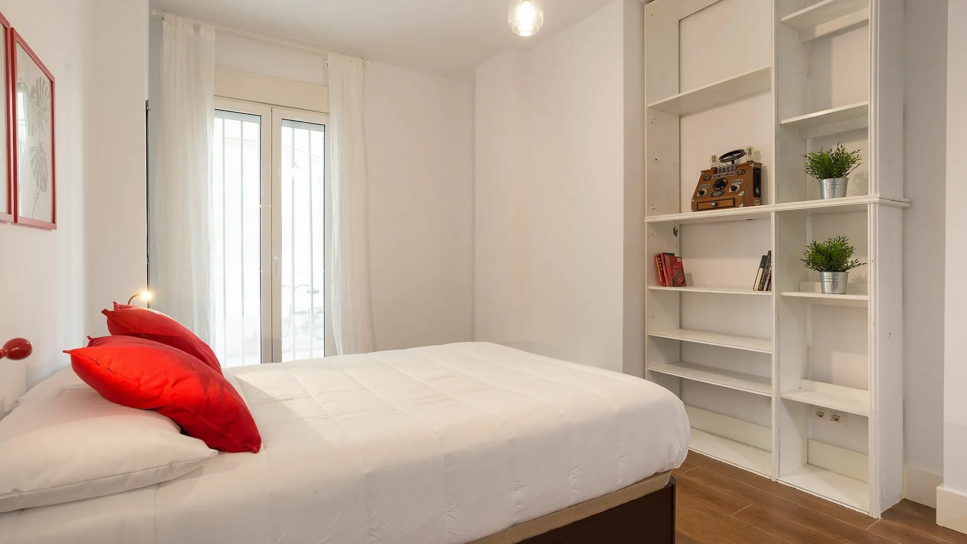 Apartamento La Siesta Malaga Apartment